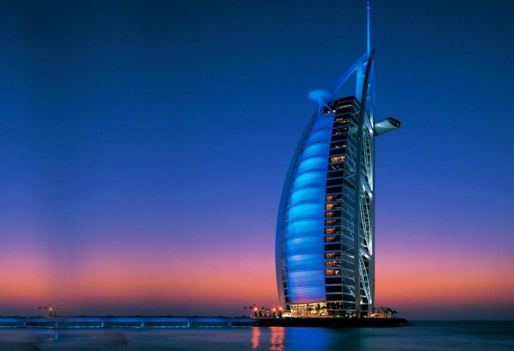 deluxe holiday homes - dubai burj al arab