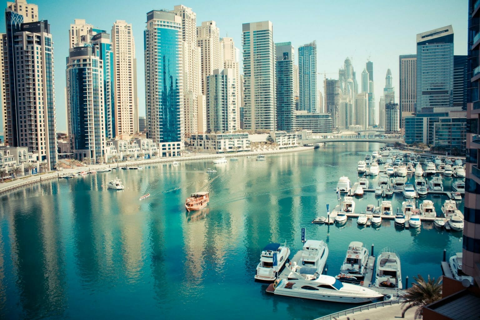 DELUXE HOLIDAY HOMES - dubai marina 2