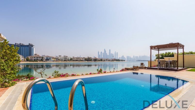 DELUXE HOLIDAY HOMES - 2018064-bedrooms-garden-villa-dubai-short-term-rent-15.jpg