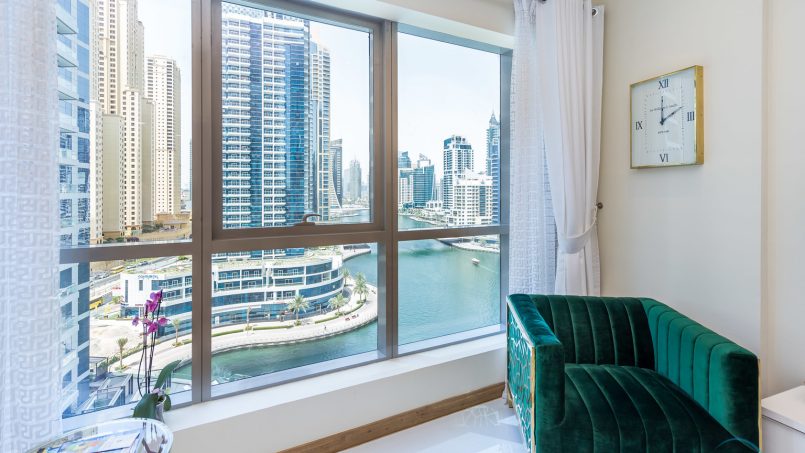 DELUXE HOLIDAY HOMES - 1-bedroom-in-bay-central-central-tower-dubai-marina-07