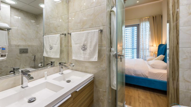 DELUXE HOLIDAY HOMES - 1-bedroom-in-bay-central-central-tower-dubai-marina-17