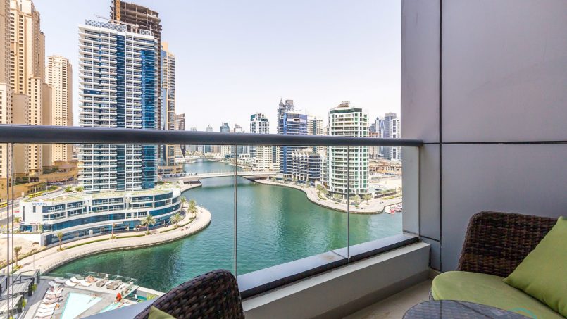 DELUXE HOLIDAY HOMES - 1-bedroom-in-bay-central-central-tower-dubai-marina-23