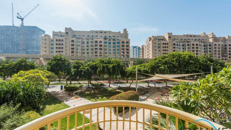 DELUXE HOLIDAY HOMES - 3-bedroom-in-palm-jumeirah-37