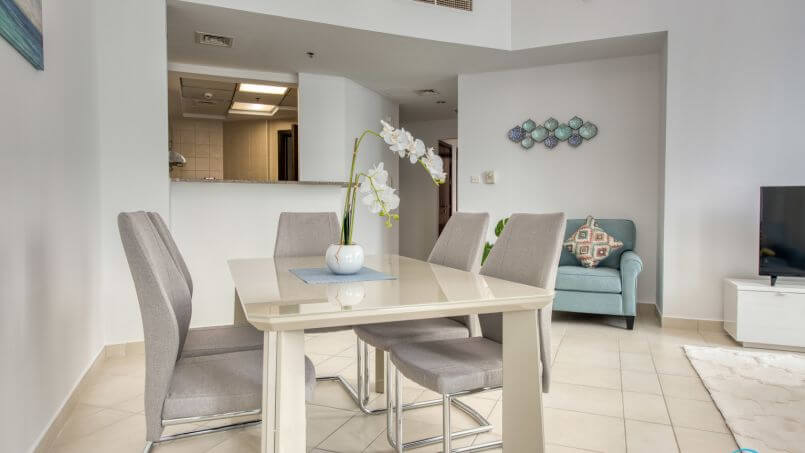 DELUXE HOLIDAY HOMES - 2-bedroom-apartment-in-dubai-marina-09