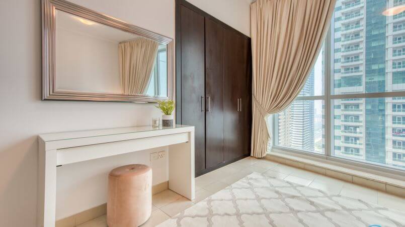 DELUXE HOLIDAY HOMES - 2-bedroom-apartment-in-dubai-marina-27