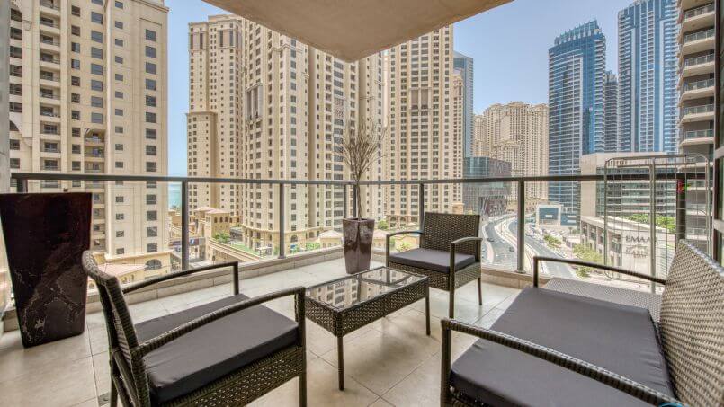 DELUXE HOLIDAY HOMES - spacious-and-bright-apartment-in-dubai-marina-28