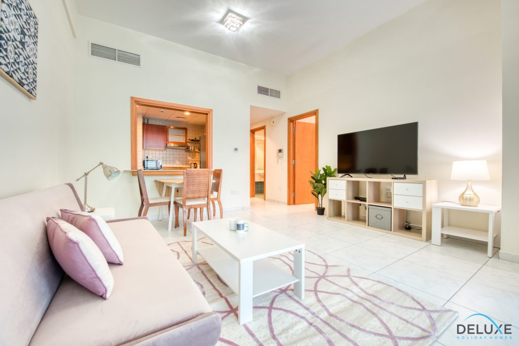 Хорошая квартира 1BR в Лазурном
