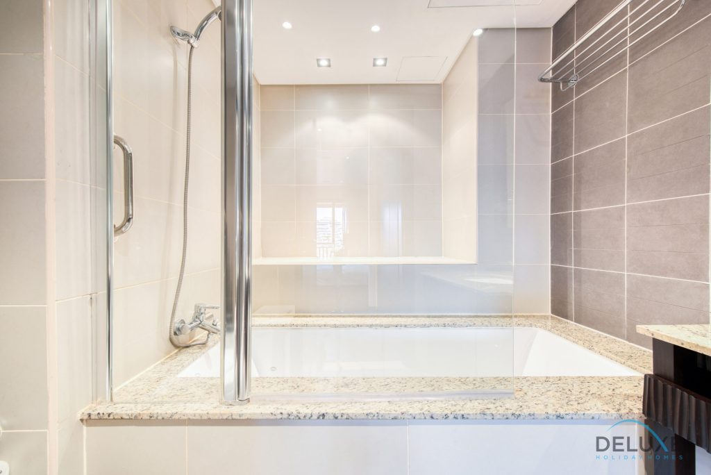 Райский уголок 2BR в Royal Amwaj Residences