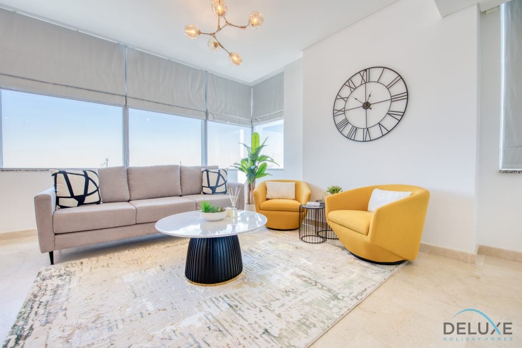 Веселый 2BR в Sky Gardens