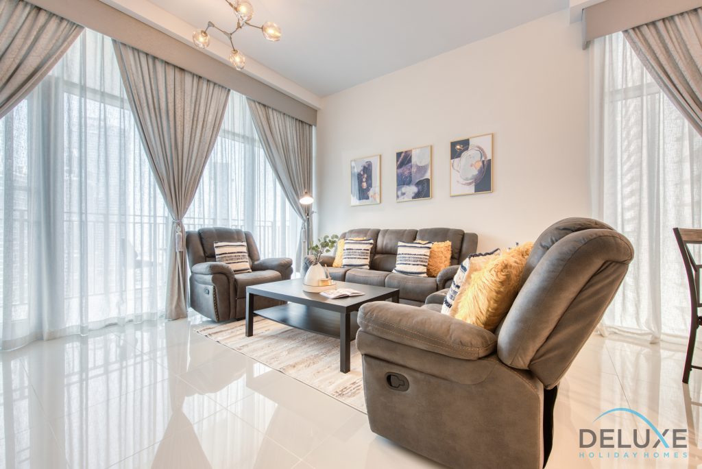 Спокойный 2BR в Blvd Crescent 1