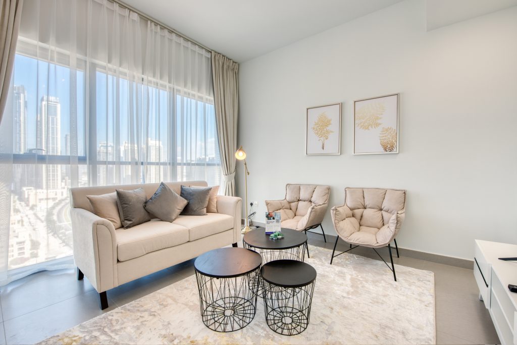 Воздушный 1BR в Bellevue Tower 2