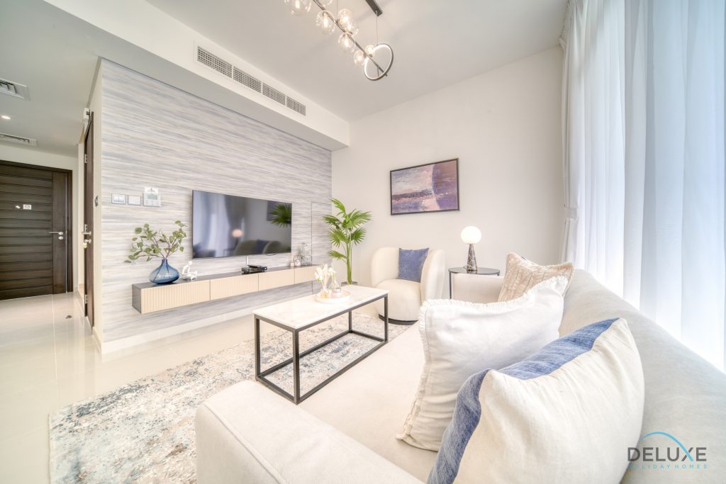 Светлый таунхаус с тремя спальнями в DAMAC Hills 2