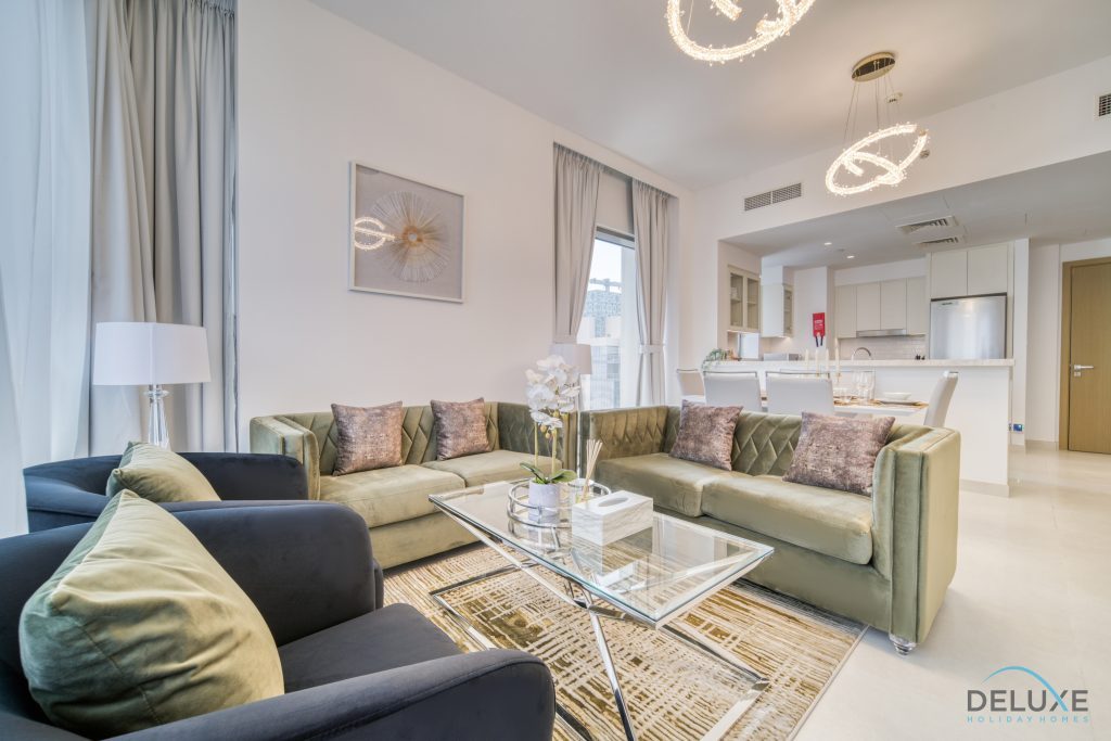 Приятный 2BR в Creekside 18