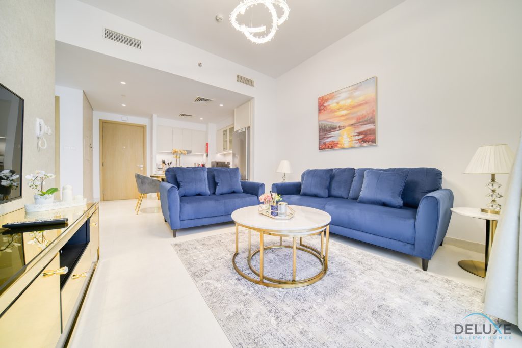 Спокойный 1BR в Creekside 18