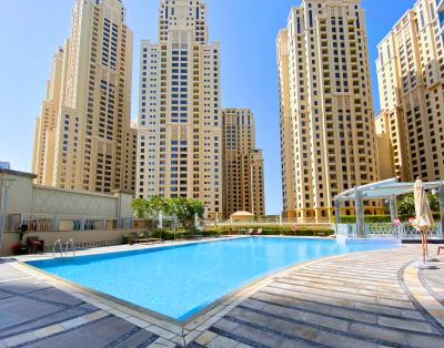 Laid-back 1BR at Marina Promenade Aurora