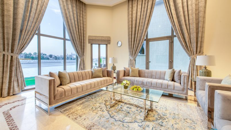 DELUXE HOLIDAY HOMES - magical-5-bedroom-villa-on-the-palm-jumeirah-02