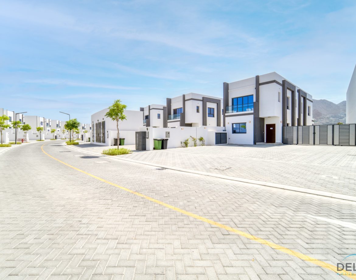 5-Bedroom Villa — Al Dana Island — photo 13
