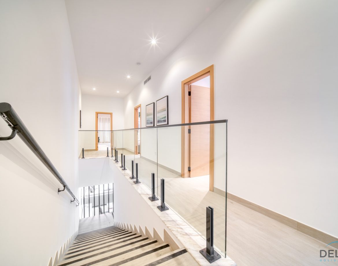 5-Bedroom Villa — Al Dana Island — photo 29