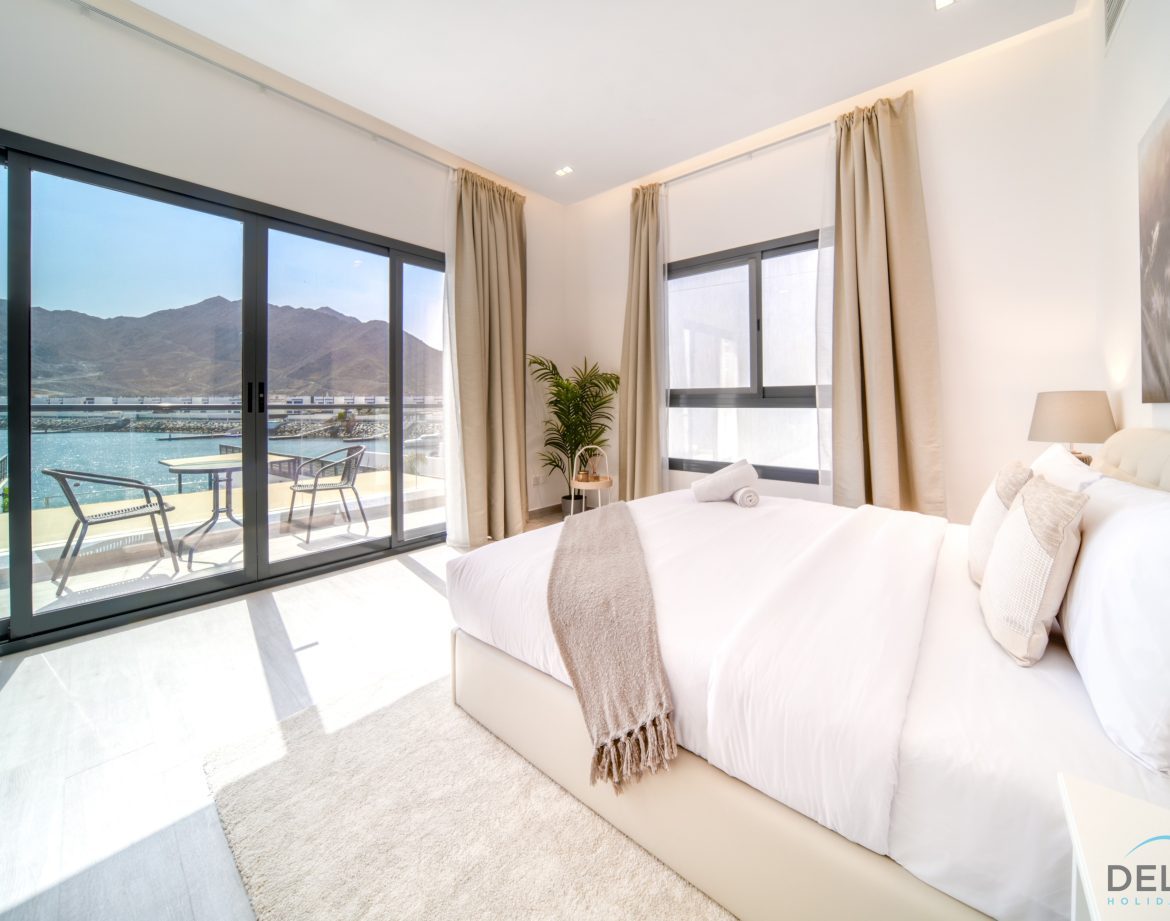 5-Bedroom Villa — Al Dana Island — photo 6