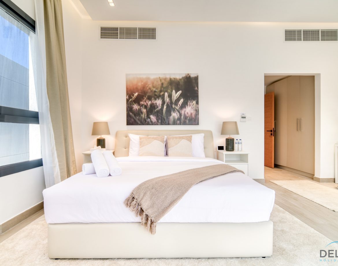 5-Bedroom Villa — Al Dana Island — photo 31