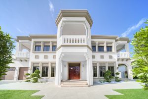 signature 6br villa с комнатой помощника