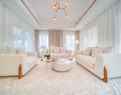 Luxury 3BR Villa with Assistant’s Room at Alvorada 4