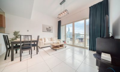 Elegant 1BR Apartment at Marina Views A
