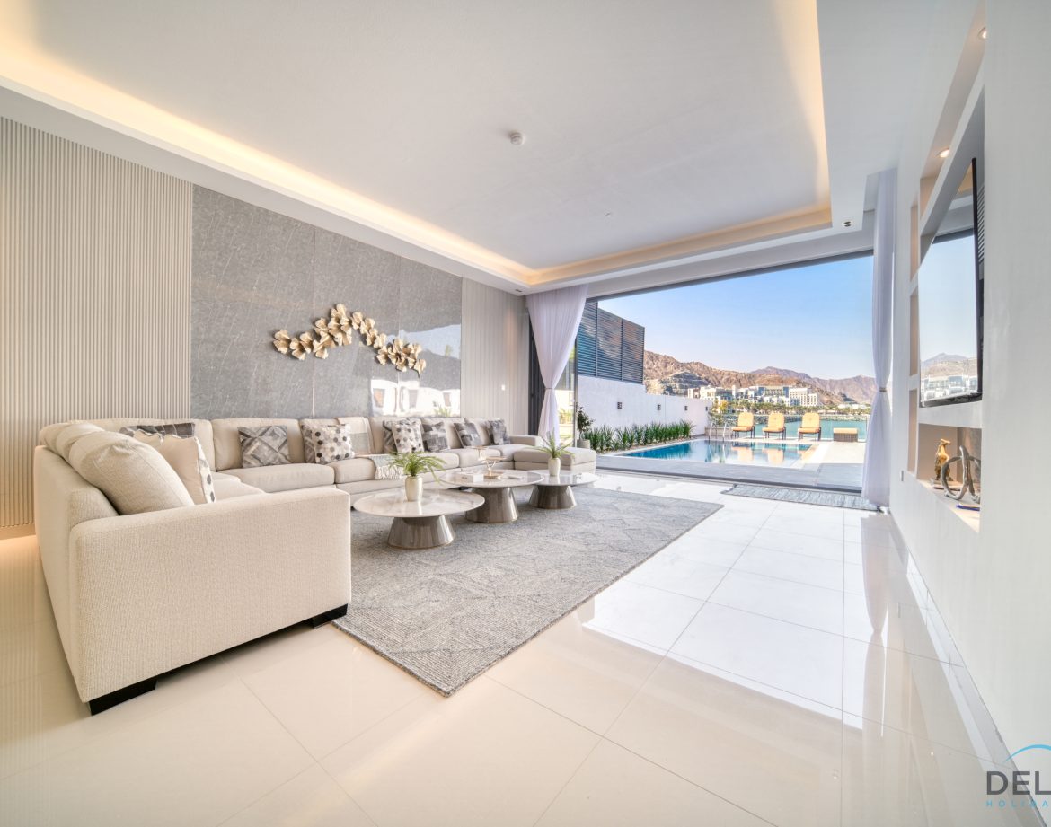 5-Bedroom Villa — Al Dana Island — photo 12