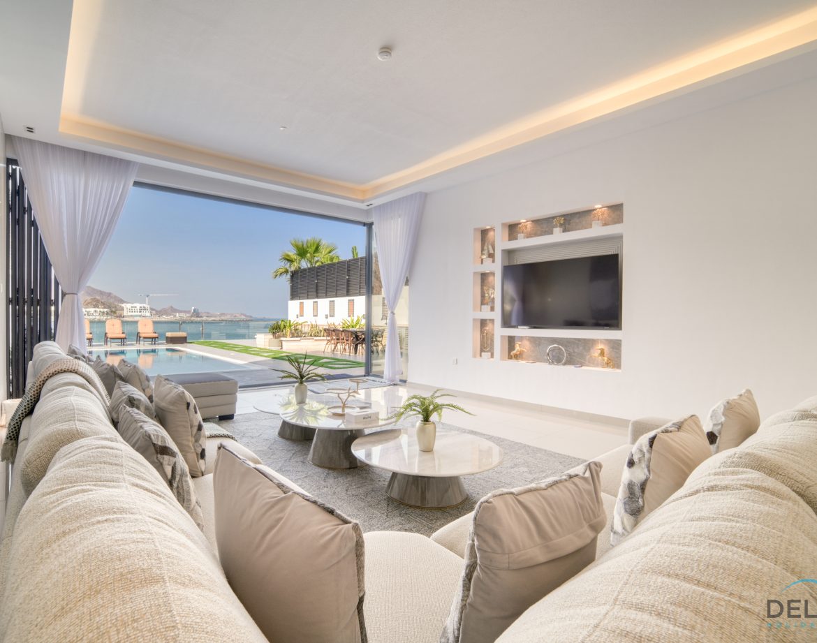 5-Bedroom Villa — Al Dana Island — photo 16