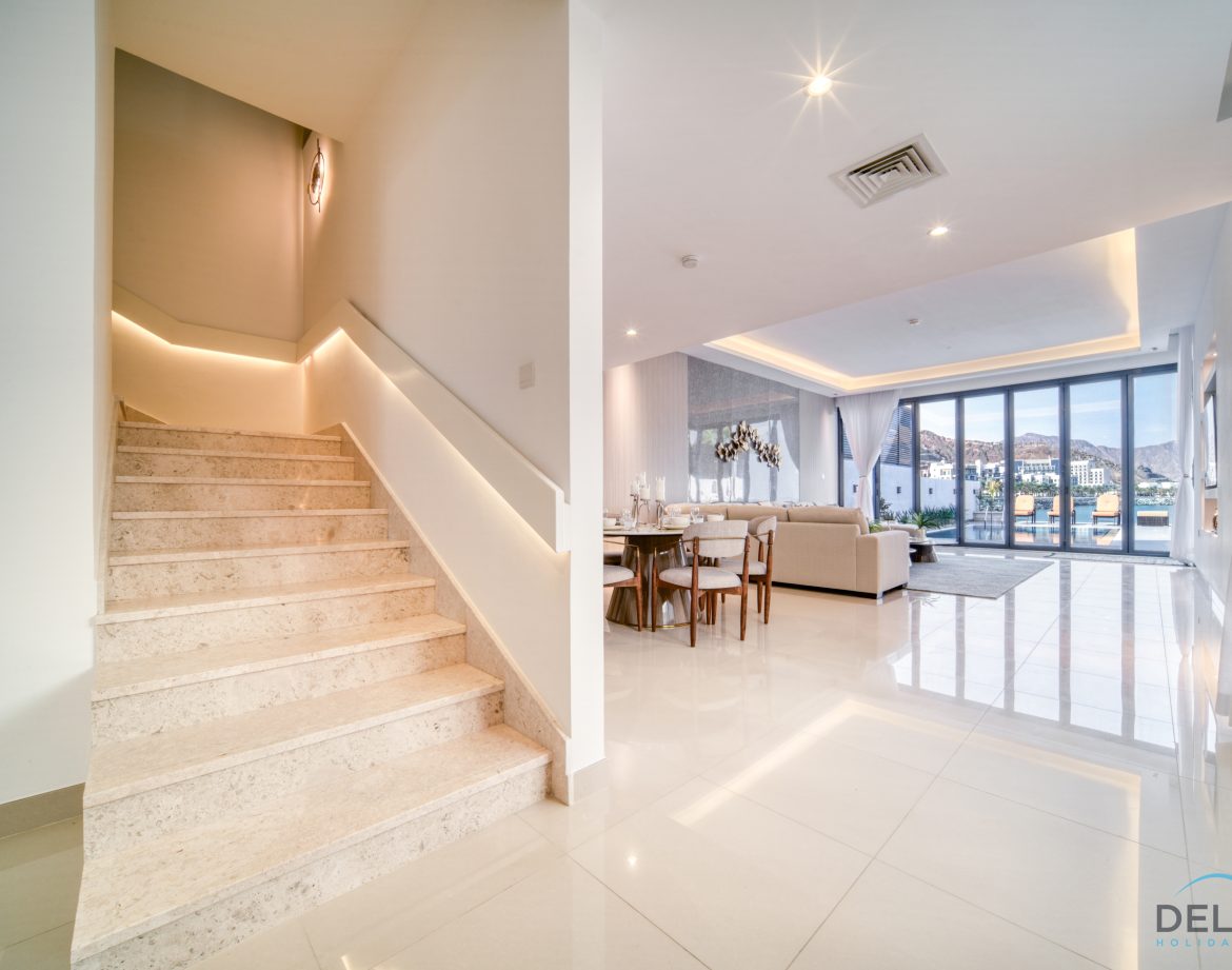 5-Bedroom Villa — Al Dana Island — photo 23