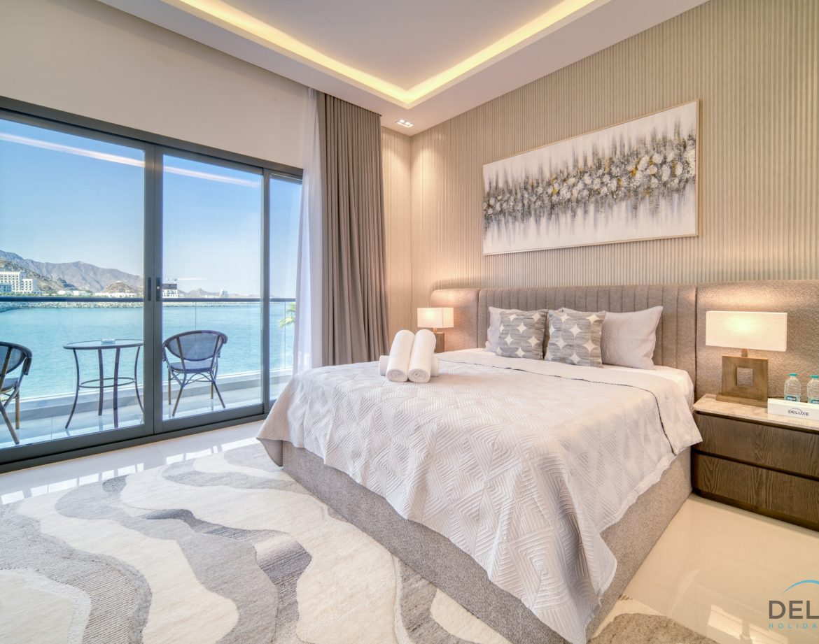 5-Bedroom Villa — Al Dana Island — photo 3