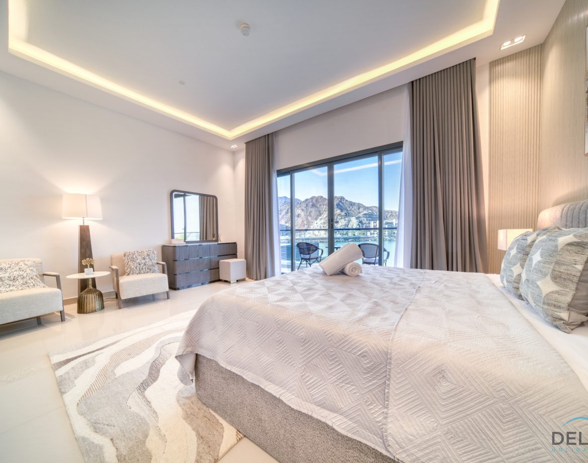 5-Bedroom Villa — Al Dana Island — photo 24