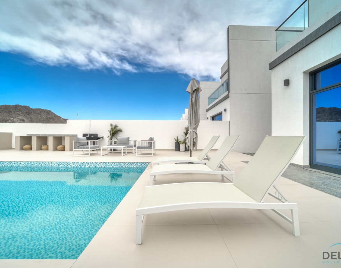 4-Bedroom Villa — Al Dana Island — photo 5