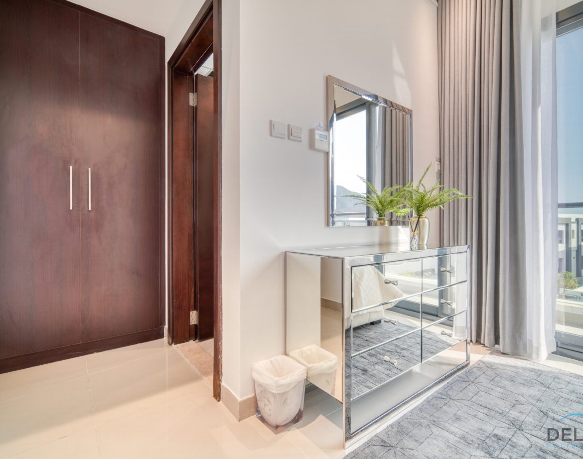 5-Bedroom Villa — Al Dana Island — photo 31