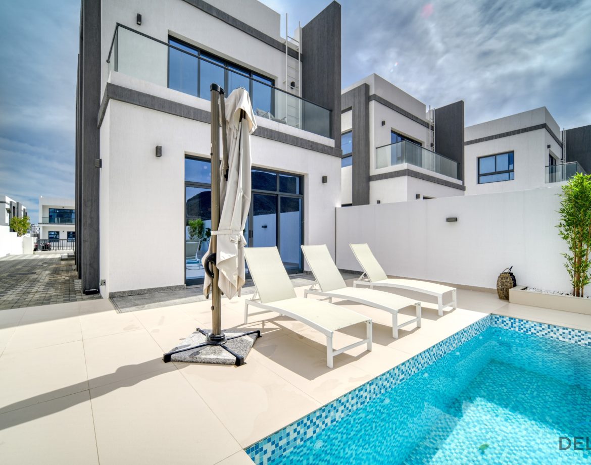 4-Bedroom Villa — Al Dana Island — photo 31