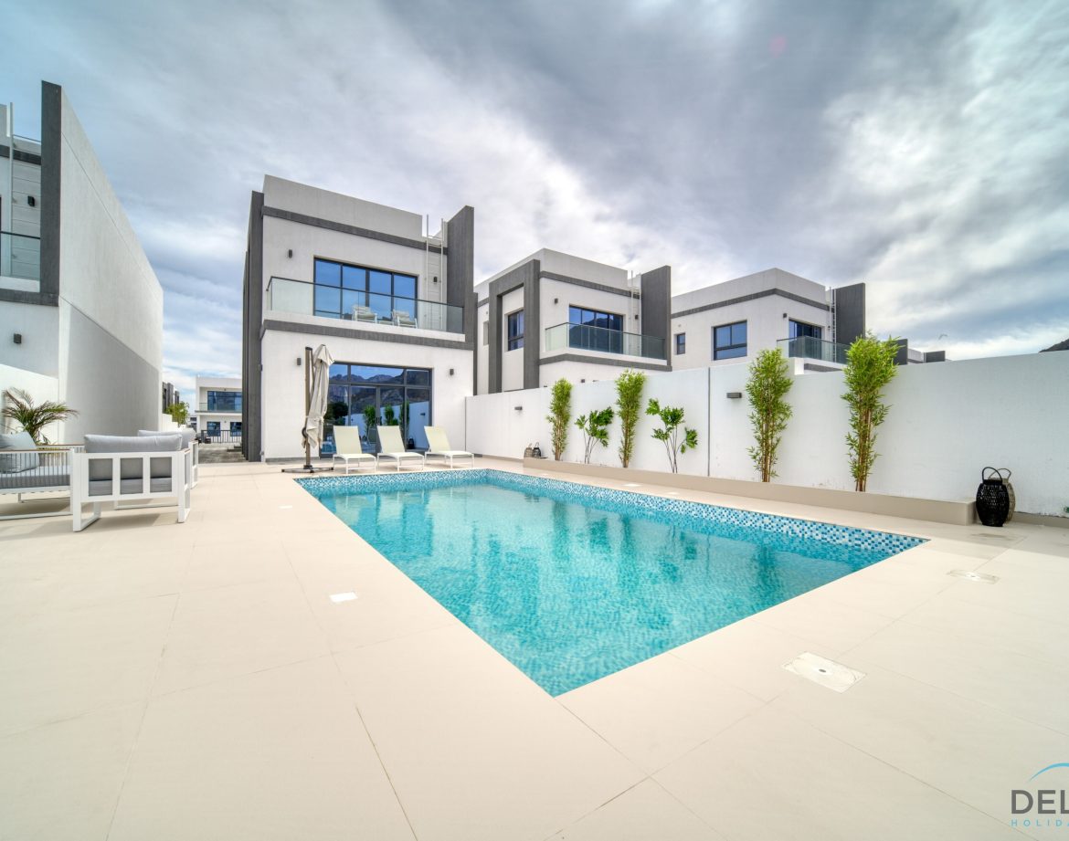 4-Bedroom Villa — Al Dana Island — photo 6