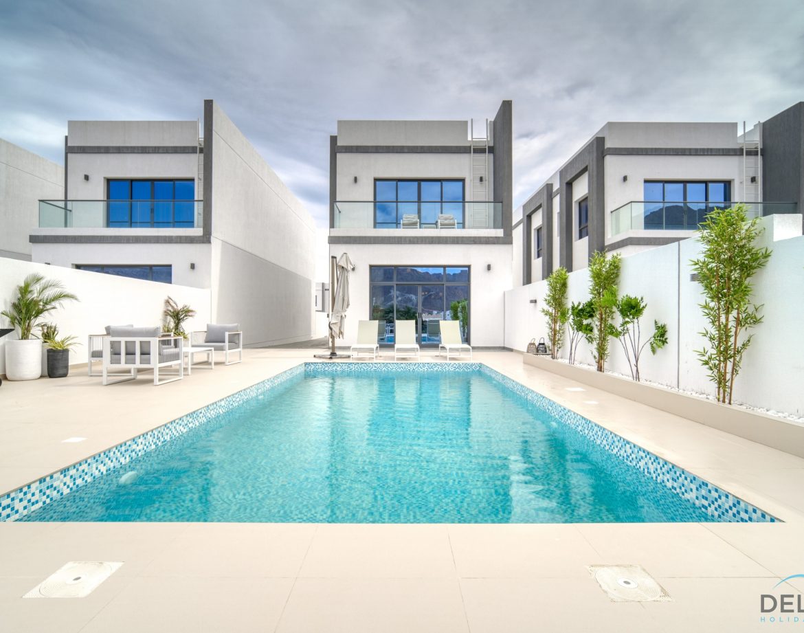 4-Bedroom Villa — Al Dana Island — photo 30