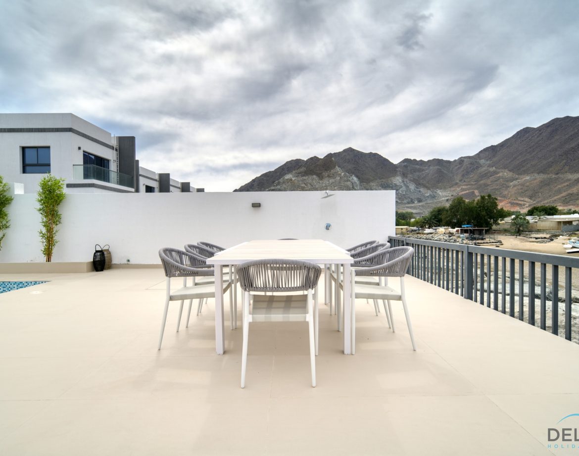 4-Bedroom Villa — Al Dana Island — photo 35
