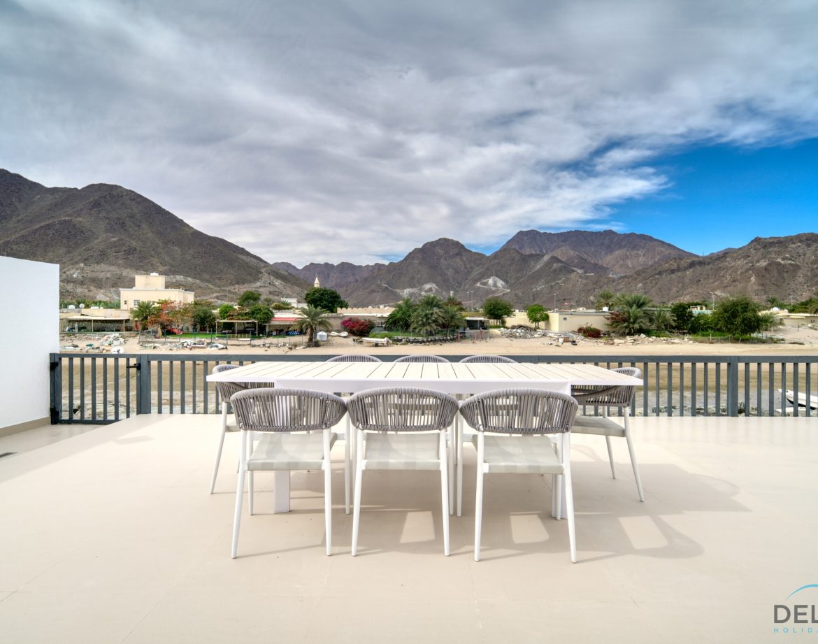 4-Bedroom Villa — Al Dana Island — photo 36