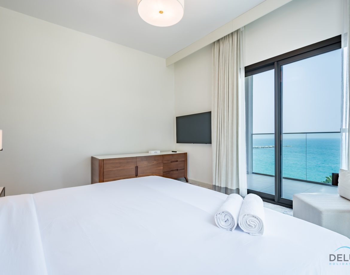 5-Bedroom Apartment — The Address Fujairah Residences — photo 31