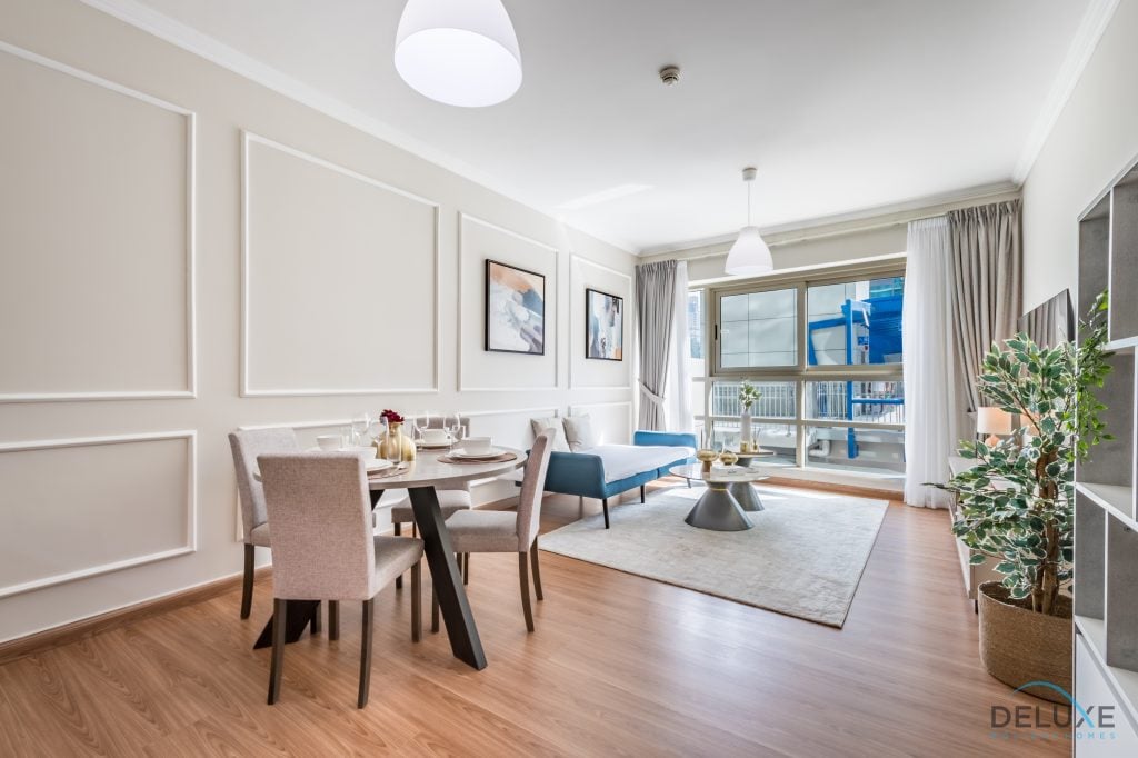 Привлекательная квартира 1BR в Marina Quay West