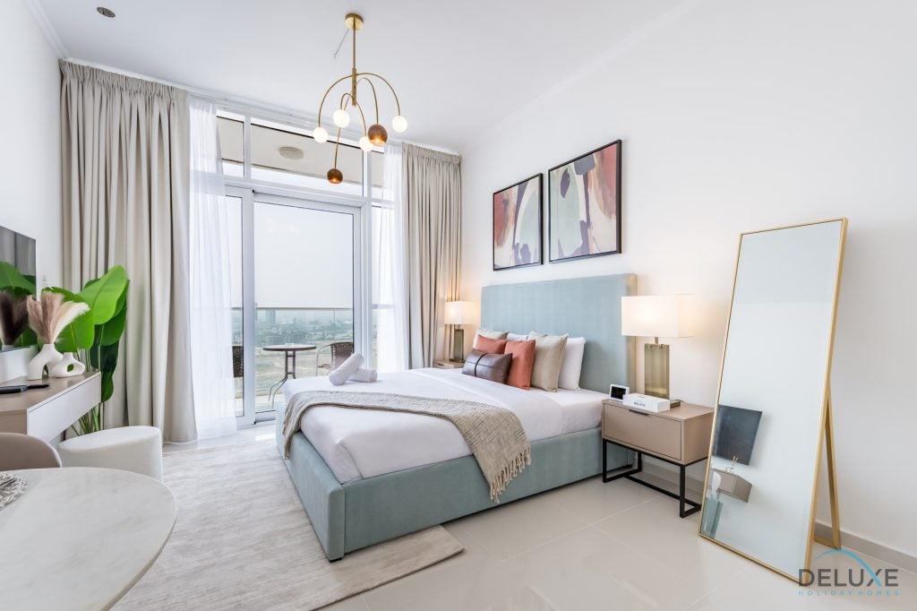 Inviting Studio in Damac Hills Carson B