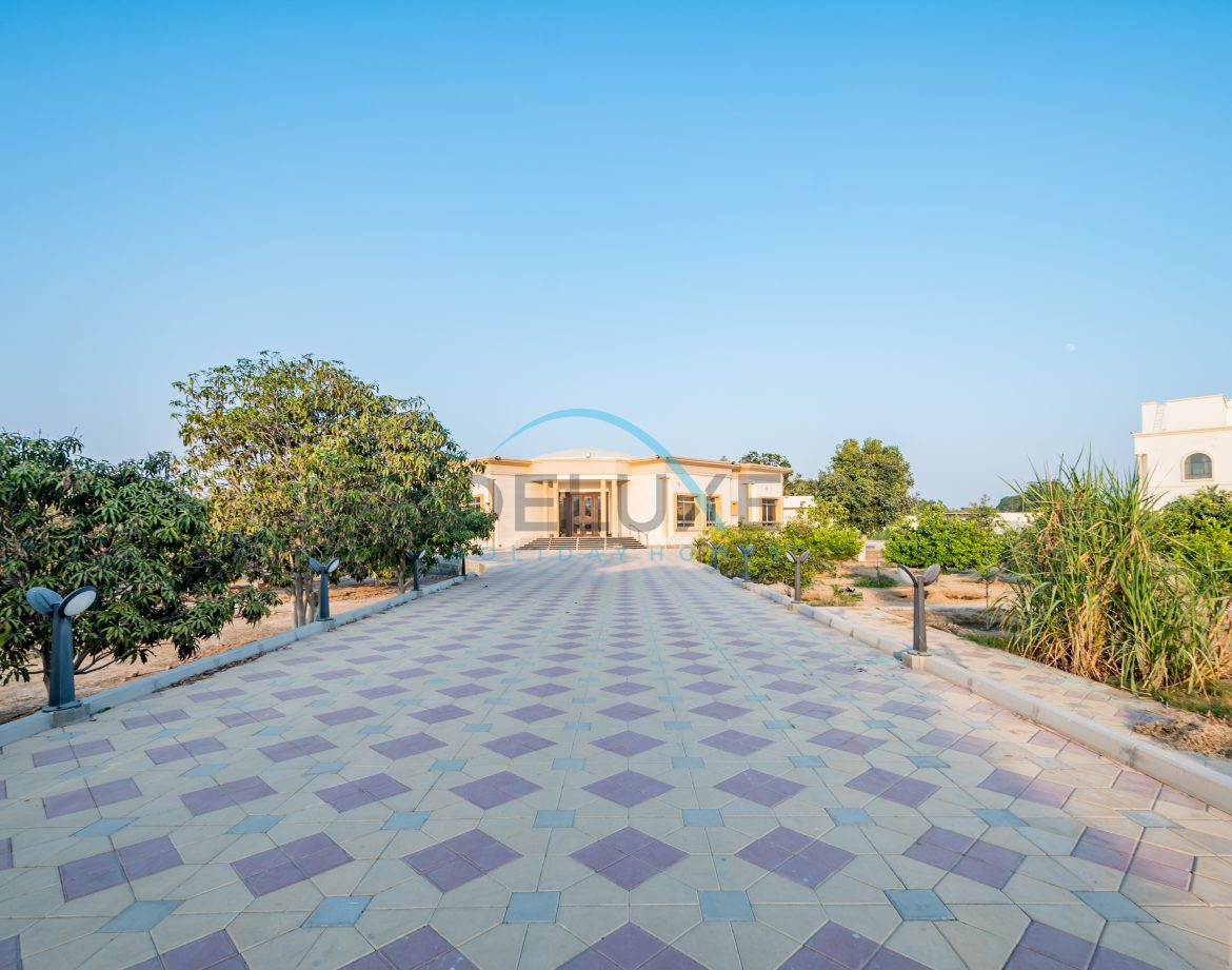 9-Bedroom Villa — Al Dana Island — photo 9
