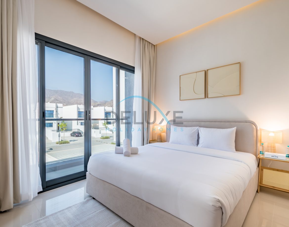 5-Bedroom Villa — Al Dana Island — photo 17