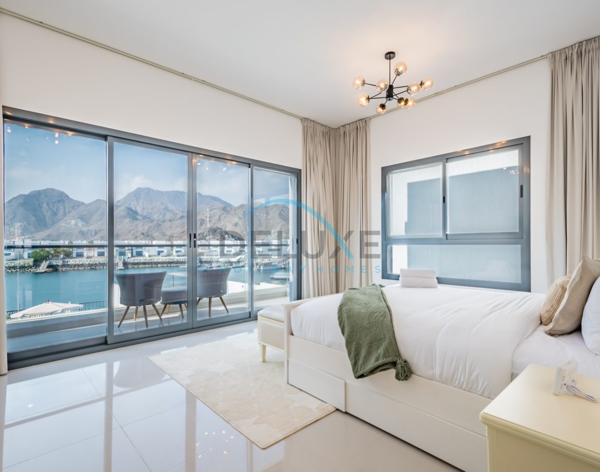 5-Bedroom Private-Pool Villa — Al Dana Island — photo 11