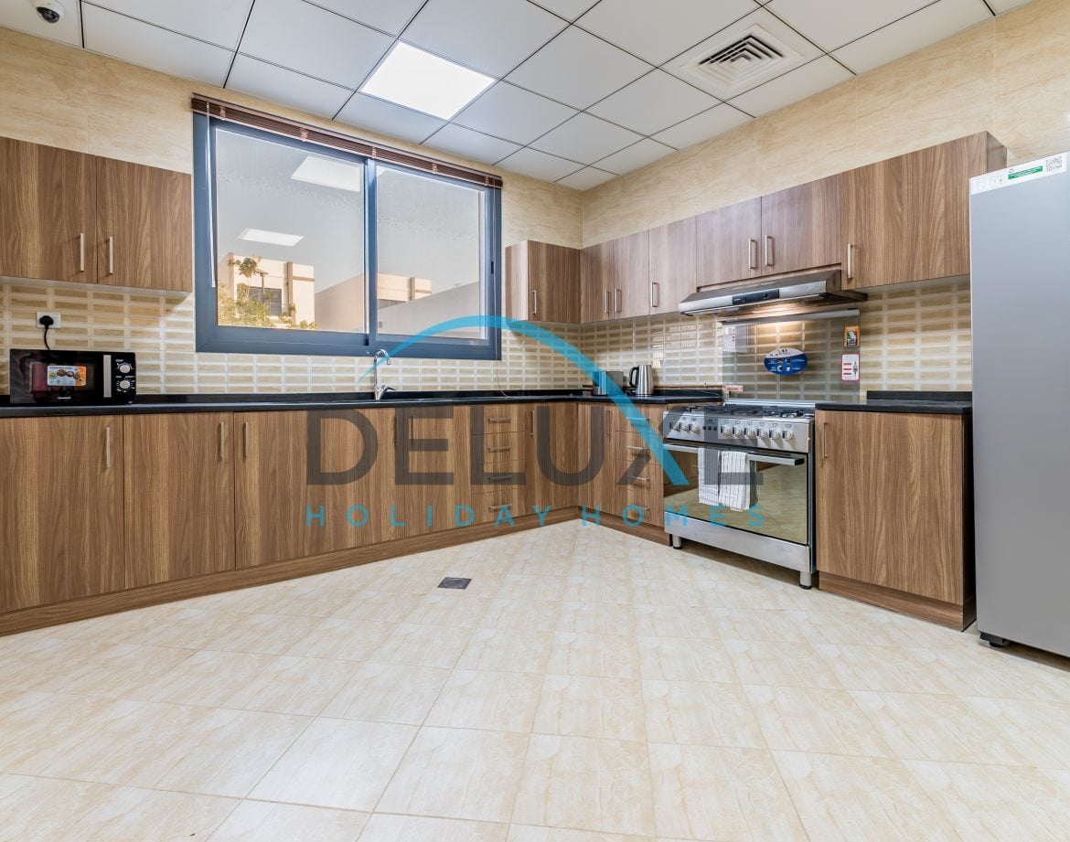 4-Bedroom Villa — Al Dana Island — photo 15