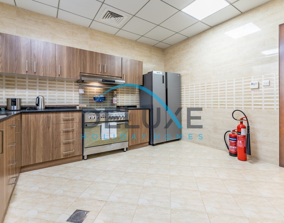 4-Bedroom Villa — Al Dana Island — photo 16