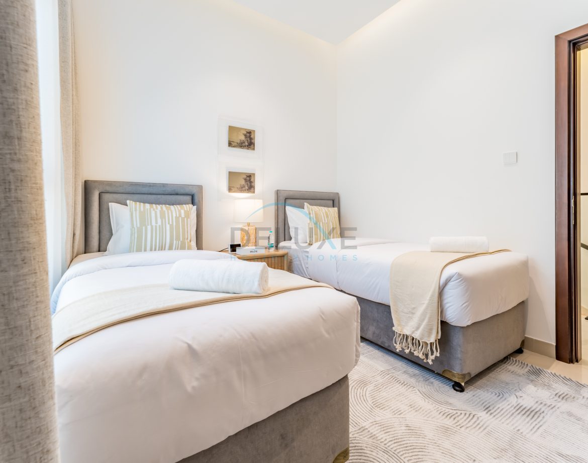 5-Bedroom Sea-View Villa — Al Dana Island — photo 21