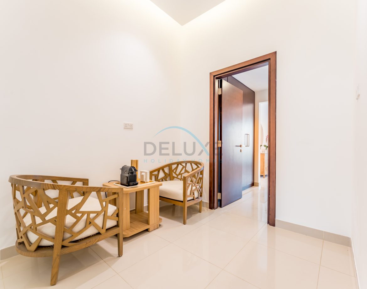 5-Bedroom Sea-View Villa — Al Dana Island — photo 33