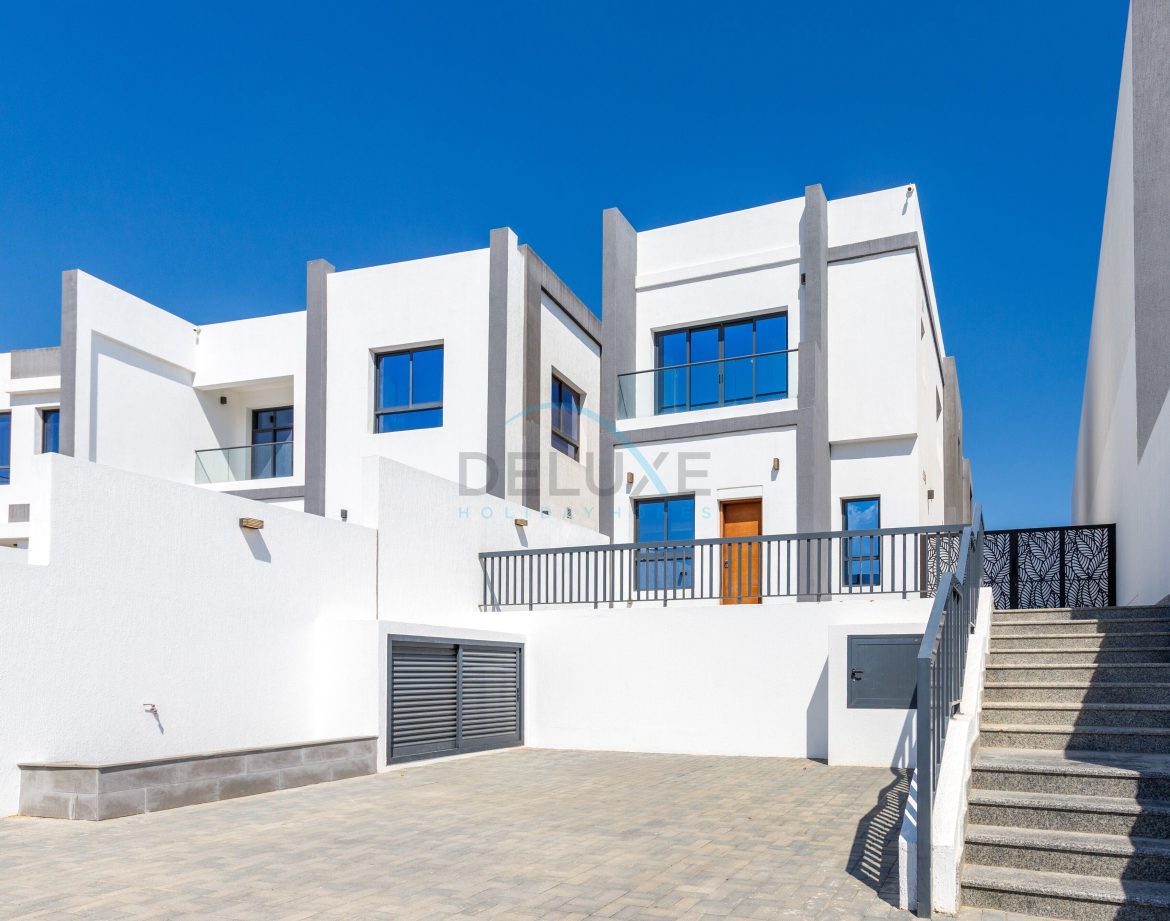 6-Bedroom Sea-View Villa — Al Dana Island — photo 7